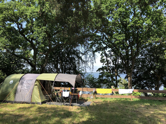 Platz 140 auf der Hochebene am See