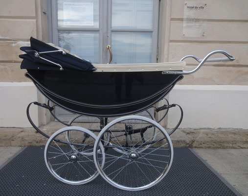 Marmet coach built on sale prams