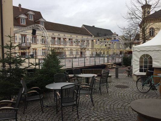 Unser Schwarzwald Chalet bei der Eisbahn in Müllheim