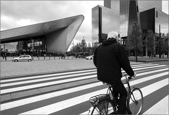 Rotterdam: piazzale della Centraal Station  - © Massimo Vespignani