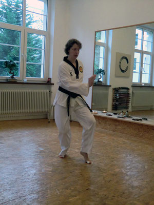 Taekwondo, Prüfung zum 2. Dan