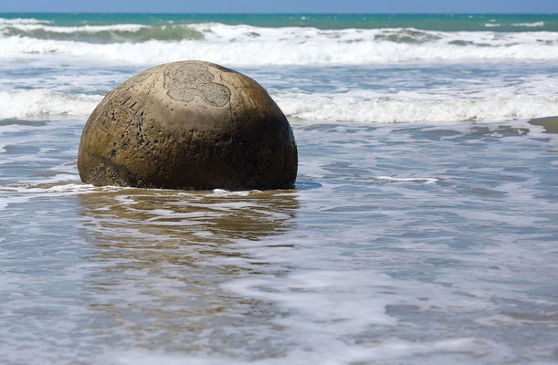 Moeraki Boulders