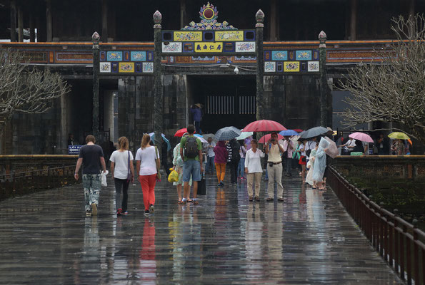 Kinh thanh Hue, Tempelanlage in Hue