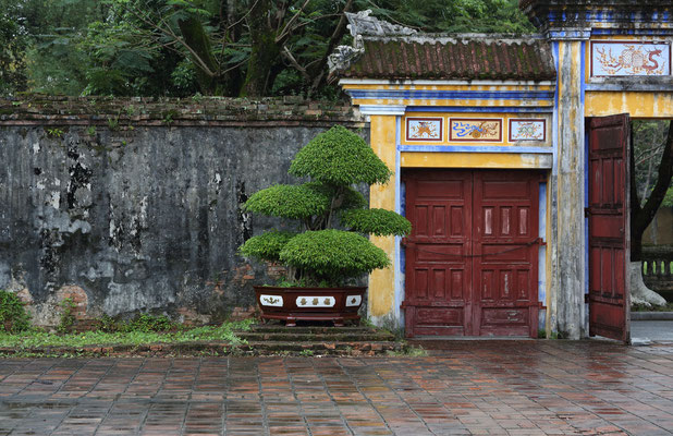 Kinh thanh Hue, Tempelanlage in Hue