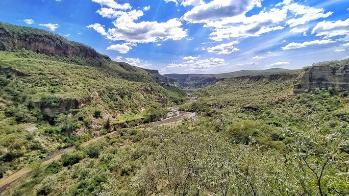 kenia naivasha hells gate