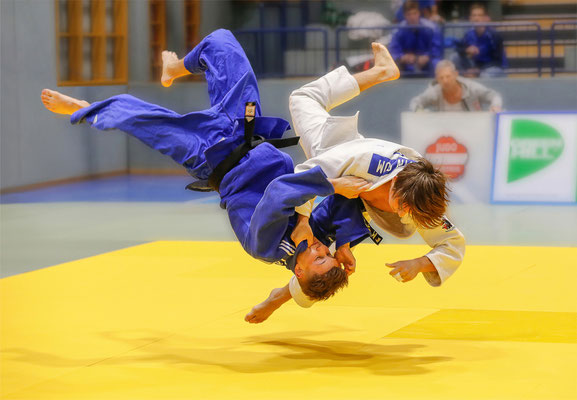 Foto des Monats November - flying judokas