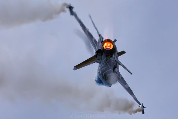 Belgian Air Force F16 Solo Display, F16AM, FA-123