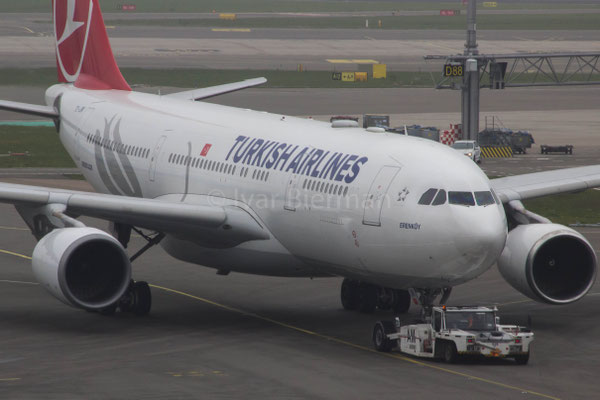 Turkish Airlines Airbus A330