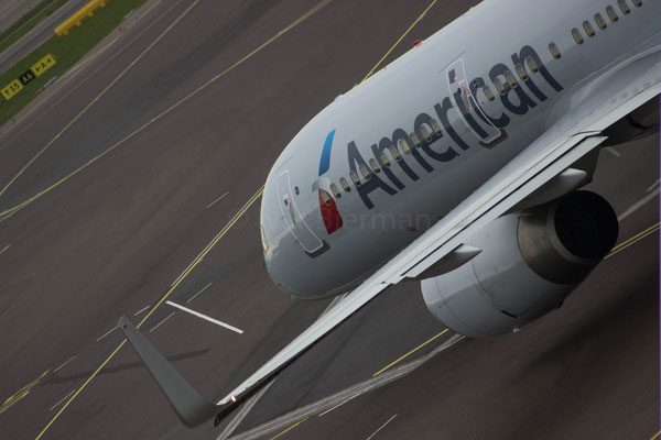 American Airlines Boeing 757-200