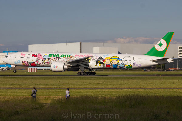 Eva Air, Boeing 777-300, Hello Kity livery