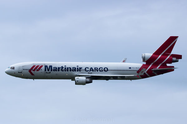 Martinair Cargo MD11 farewell flyby