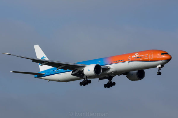 KLM Boeing 777-300 PH-BVA, Orange Pride livery