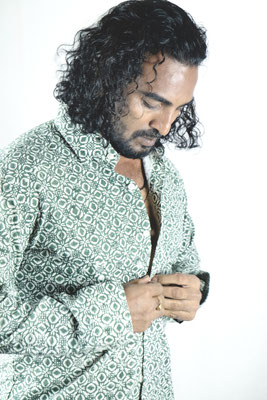 Shop online or visit us at Arakashan Road Pahar Ganj, Delhi, to experience the timeless beauty of block printing.