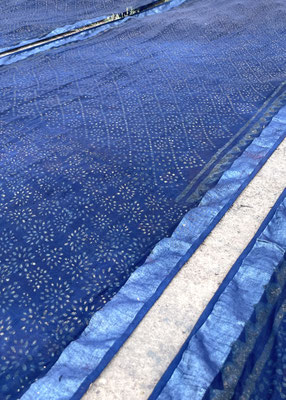  Mud resist and indigo dye textile workshop in New Delhi