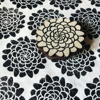 Block print stamps made in India for textile printing, online shop with worldwide delivery