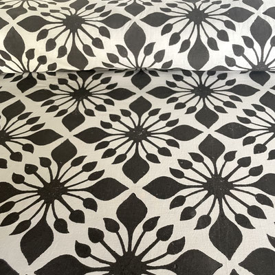 Phuspa hand block print fabric, crafted in Delhi's Paharganj, available in 148cm cotton voile, at our factory shop on India Janpath Lane.