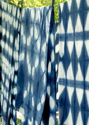One day natural indigo Shibori workshop at Maasa Production