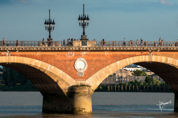 pont de pierre