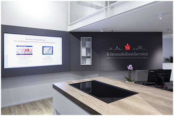 Showroom Details