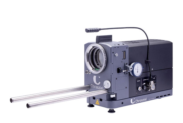 Chrosziel Lens Testing Projector für Katalog und Webseite als Freisteller
