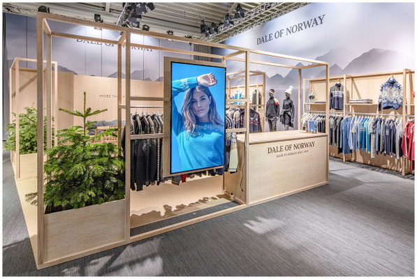 Messestand-Architektur mit nachhaltigen Materialien – dokumentiert für Aussteller und Designer.