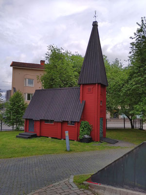 Kinderkirche beim Dom von Oulu
