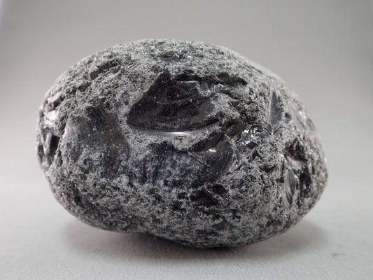 北海道湧別川 黒曜石E 超希少 白滝村 湧別川の石 - sapporochitan