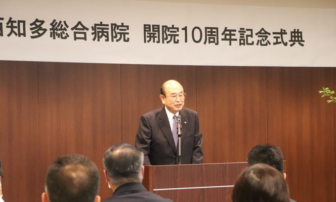 挨拶をする宮島管理者（知多市長