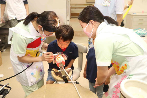 ちびっこ歯医者さん体験