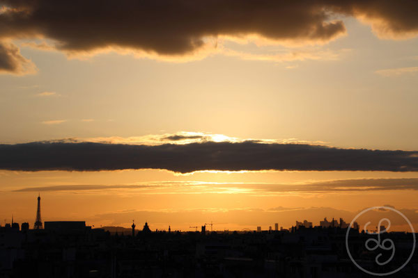 Vue de Paris au coucher du soleil - Paris, Avril 2018