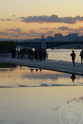 Joggeuse - Lyon (Rhône-Alpes), Décembre 2009