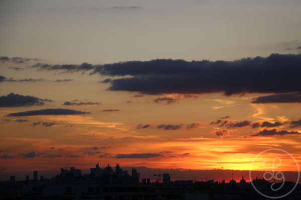 Vue de Paris au coucher du soleil - Paris, Juillet 2018