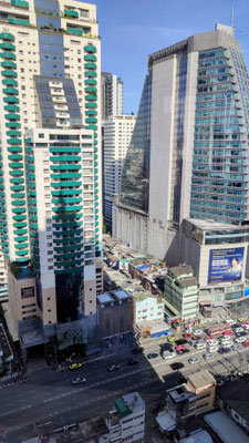 Blick aus dem Fenster Grand Centre Point Hotel Terminal 21