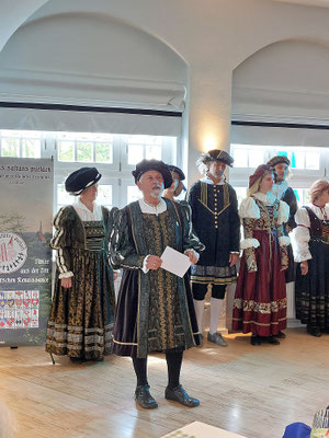 Renaissance-Tanzkreis circulus saltans puelach mit Tänzen aus dem 15. und 16. Jahrhundert