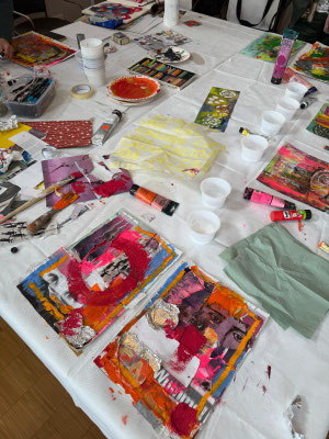 Workshop Frühlingsblüten und Farbenspiele mit Maja Jiranek