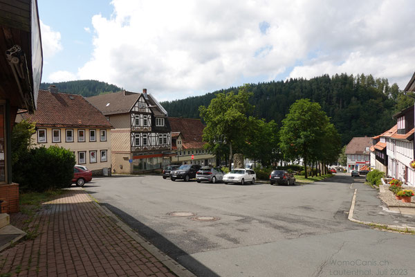 Zurück am Marktplatz 