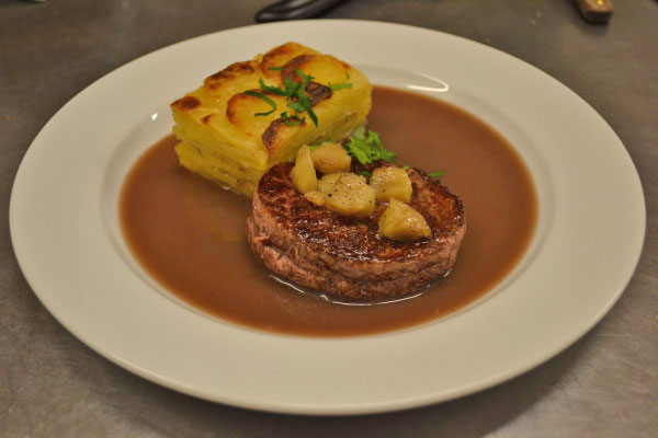 Tournedos à la bordelaise