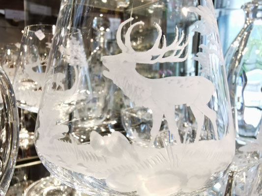 Graviertes Weinglas mit Hirschmotiv – Jagd-Kollektion Kristallglas Schlenz