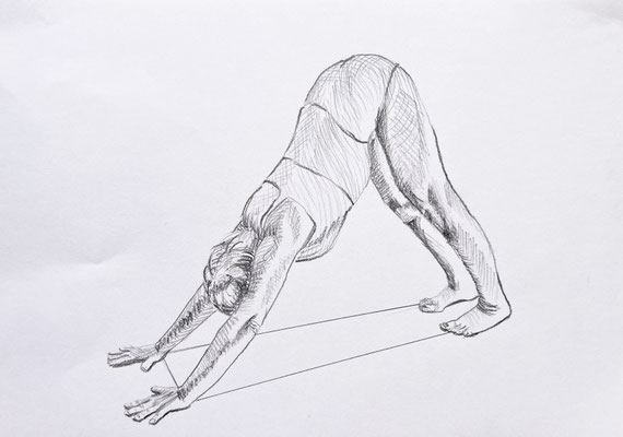 10.Adho Mukha Shvanasana, gestreckte Beine