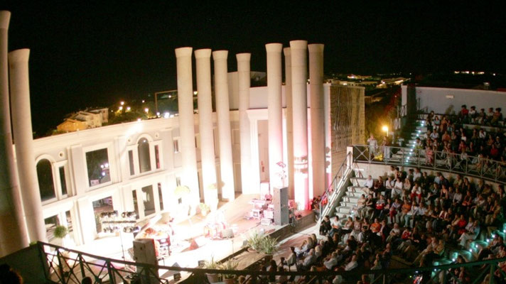 Porto Rotondo-teatro-Stevasas