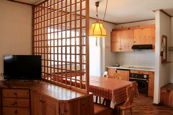 Residence Casa Cavalese-angolo cucina_Stevasas
