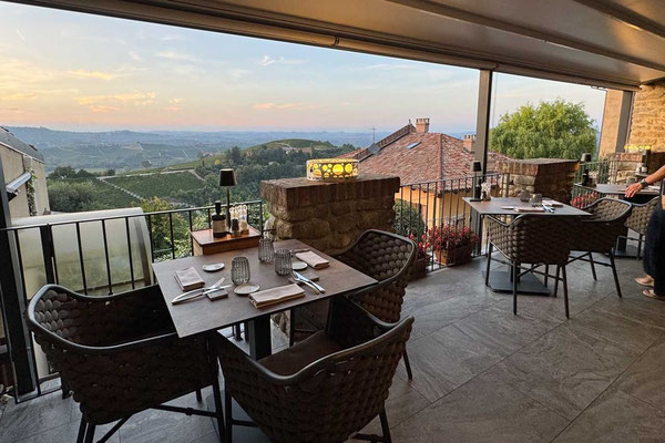Restaurant Le Torri in Castiglione Falletto