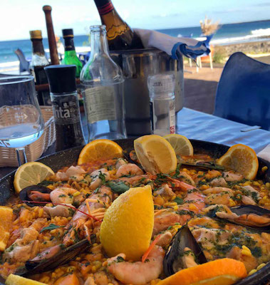 Paella Strand-Restaurant La Casa de la Playa, Arrieta, Lanzarote 