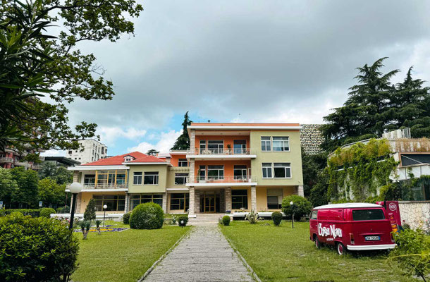 Villa von Diktator Enver Hoxha in Tirana