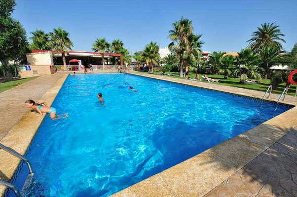 Pool Campingplatz Eucaliptus Ebro-Delta