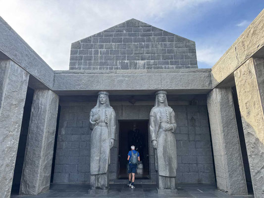 Lovćen Nationalpark Mausoleum Montenegro
