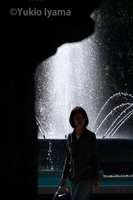 公園内にて