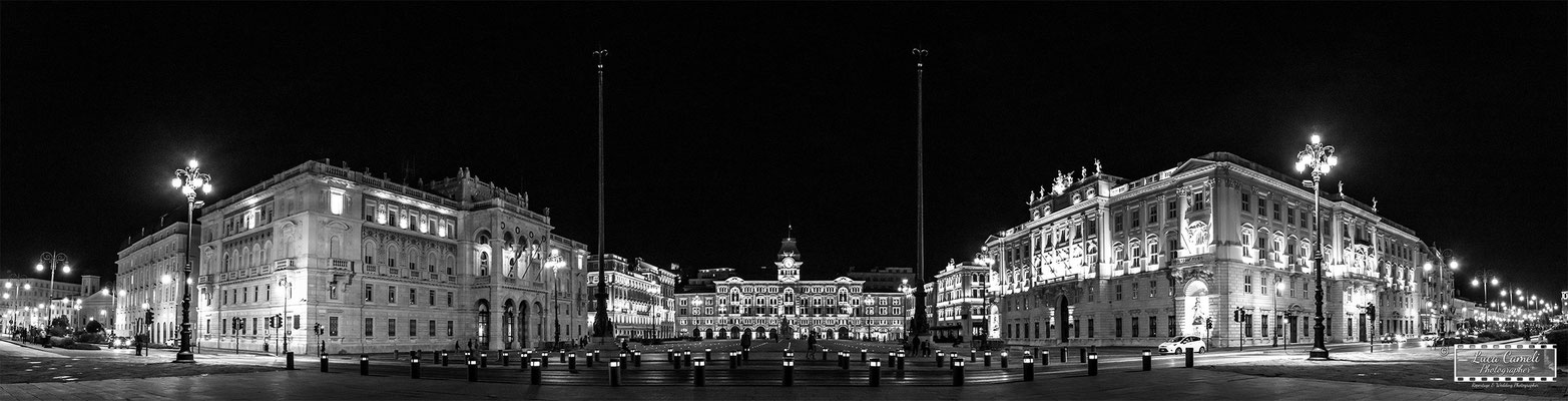 Trieste - Piazza Unità d'Italia - "Trieste Mon Amour", "Premio Internazionale Ambasciatore d'Arte", Spoleto Arte a Cura di Vittorio Sgarbi, Istanbul - Pechino - Shanghai - Tokyo. © Luca Cameli Photographer