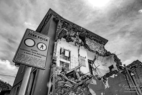 Px3 "State of the World" 2022 ~ Lo Stato Delle Cose: Terremoto Centro Italia 5 Anni Dopo. Piedilama, zona rossa. © Luca Cameli Photographer
