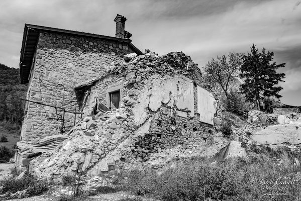  Lo Stato Delle Cose: Terremoto Centro Italia 5 Anni Dopo. Piedilama, zona rossa. © Luca Cameli Photographer